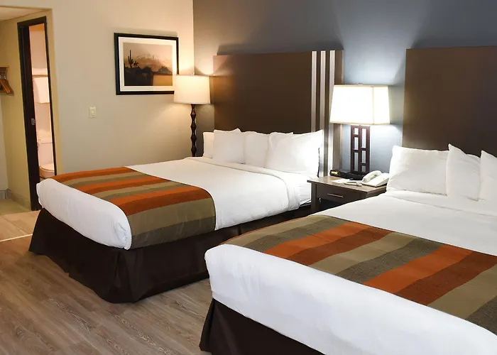 Express & Phoenix - By Ihg 3* Tempe