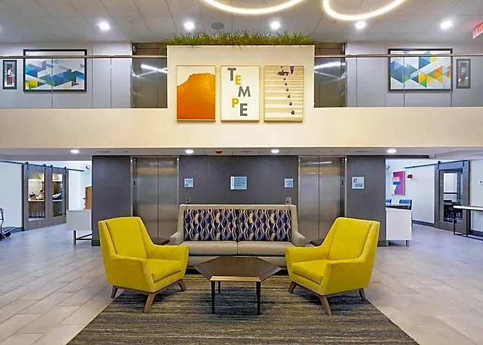 Express & Phoenix - By Ihg Hotel Tempe