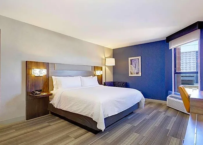 Express & Phoenix - By Ihg Tempe