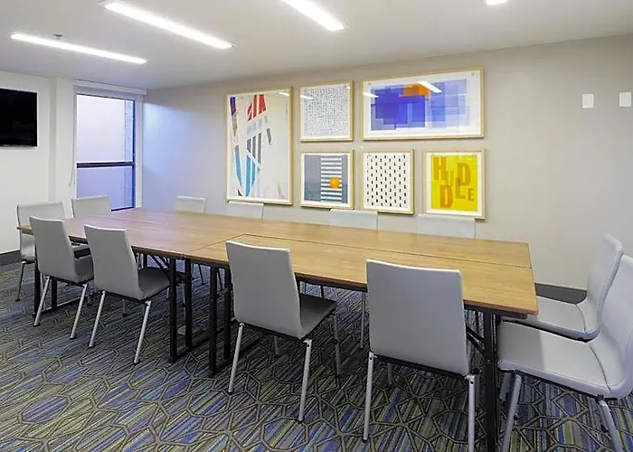 Express & Phoenix - By Ihg Tempe